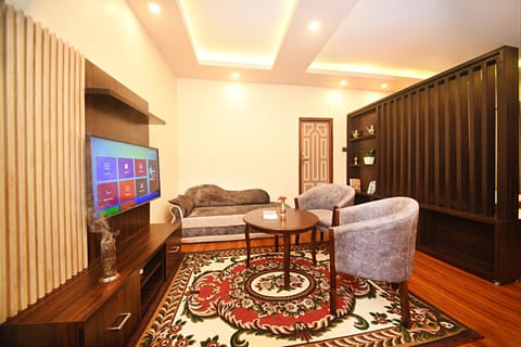 TV and multimedia, Seating area