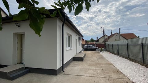 Property building, View (from property/room), Inner courtyard view