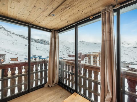 Natural landscape, Balcony/Terrace, Mountain view