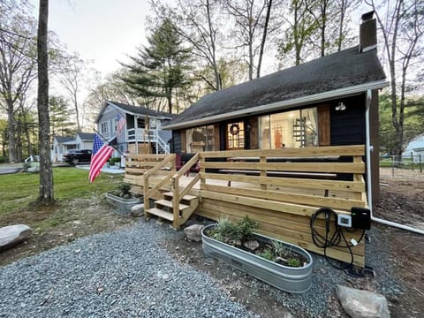 Wally's Compound Chalet in Lake Wallenpaupack
