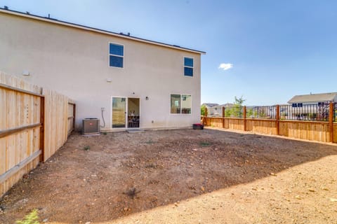 Modern Reno Vacation Home Easy Access to Nature House in Reno