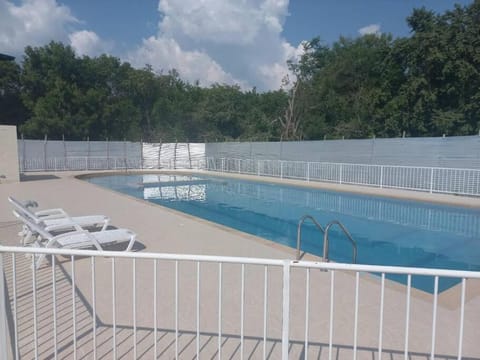 Pool view, Swimming pool