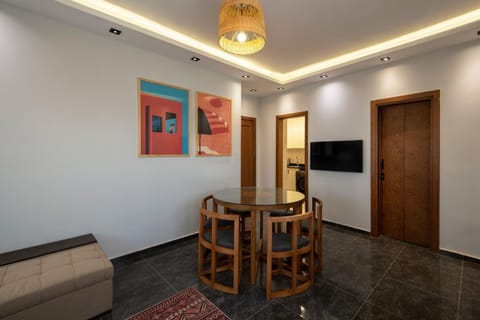 Travelholic AUC Residence Condominio in New Cairo City