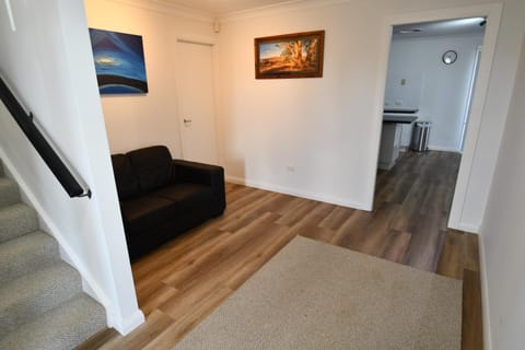 Ascot Gardens Serviced Apartments Apartment in Dubbo