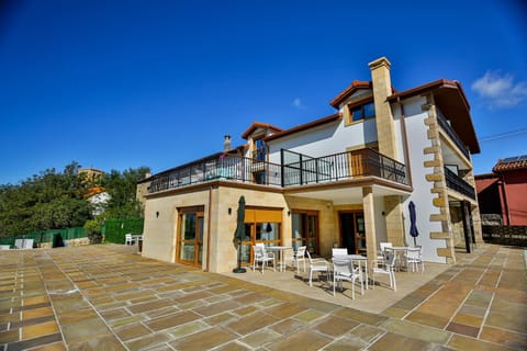 Property building, Balcony/Terrace