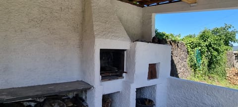 Casa de Montanha - O Africanista House in Viana do Castelo District, Portugal