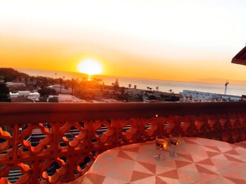 View (from property/room), Balcony/Terrace, Sea view, Sunset