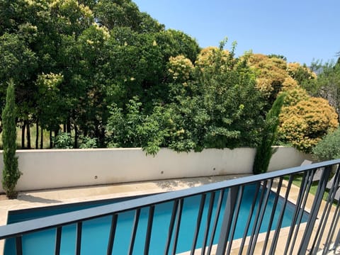 Balcony/Terrace, Pool view, Swimming pool