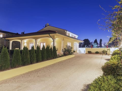 Luxurious Villa in Vodnjan with Private Swimming Pool Villa in Vodnjan