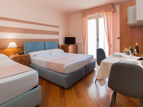 Tastefully furnished studio at just 1 5 km from the sea Condo in Loano