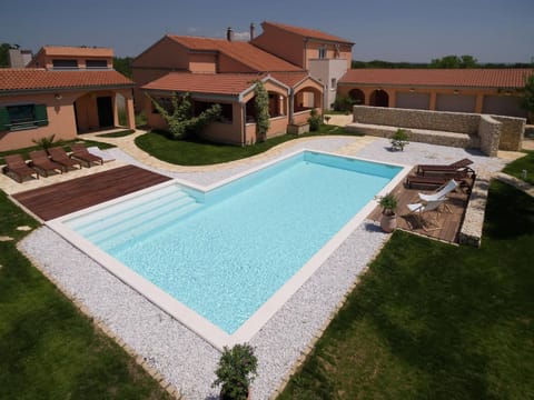 Luxurious villa in Skabrnje with swimming pool Villa in Zadar County
