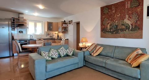 Kitchen or kitchenette, Living room, Dining area