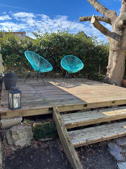 Maisonnette rénovée en campagne House in Le Thor