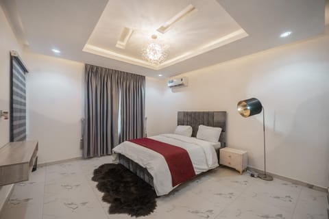 Luxurious 3 Bedroom Apartment at Victoria Island Condo in Lagos