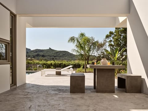 Patio, Natural landscape, Seating area, Mountain view