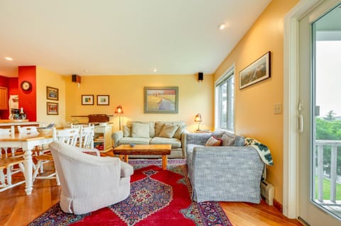 Burke Mountain Vacation Rental Ski-In and Ski-Out! Condo in Burke
