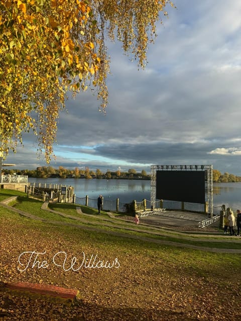 The Willows Jet Ski Lake View Tattershall Lakes Campground/ 
RV Resort in Tattershall