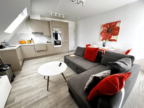 Paradigm Court, Brand New 1-Bedroom Flat (5), Oxford Apartment in Cherwell District