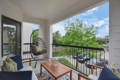 Patio, View (from property/room), Balcony/Terrace, Seating area