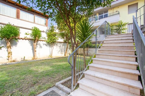 Property building, Garden, Garden view