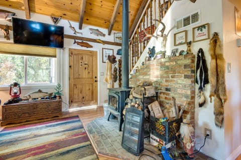 Pine Mountain Club Oasis with Heated Pool and Deck Maison in Pine Mountain Club