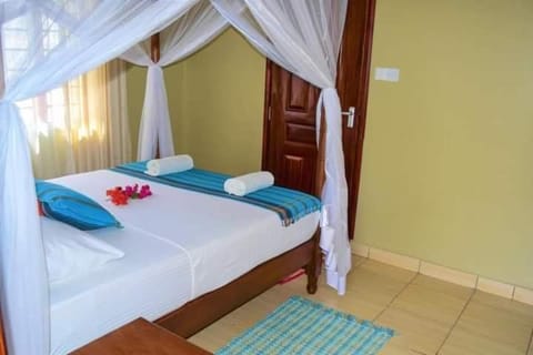 Cool Breeze-Private room villa Vacation rental in Diani Beach