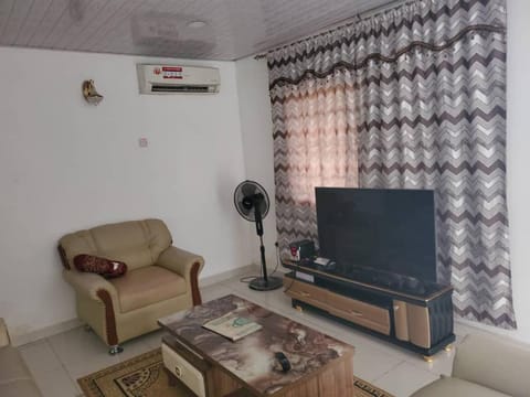 Savagem Furnished Apartment Condominio in Freetown