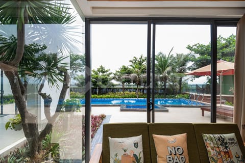 Villa BLUE DAY Resort Long Cung Gần biển Chalet in Vung Tau