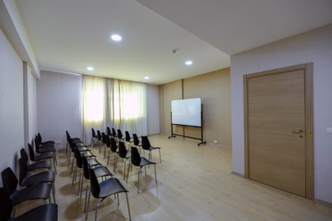 TV and multimedia, Meeting/conference room