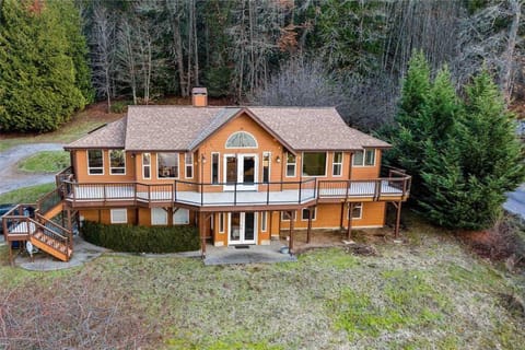 Lake View Getaway with Beach/Dock Access Copropriété in Lake Sammamish