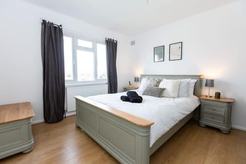 Charming 3-Bed Retreat, Excellent Locaton Maison in Nottingham