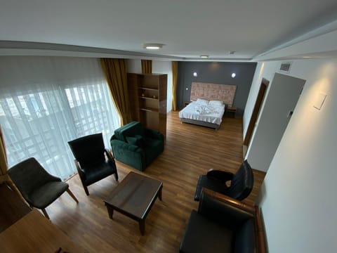 Bed, Seating area, Bedroom