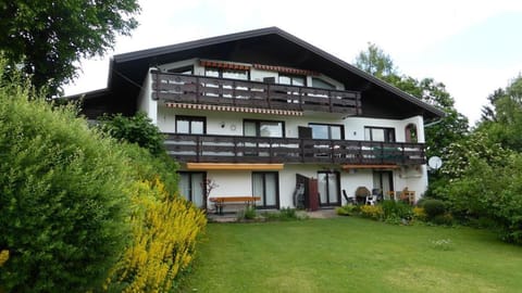 Property building, Balcony/Terrace, Garden view