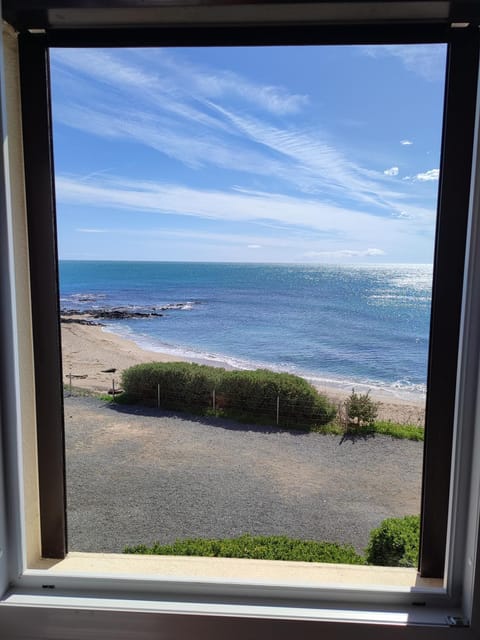 Bedroom, Sea view