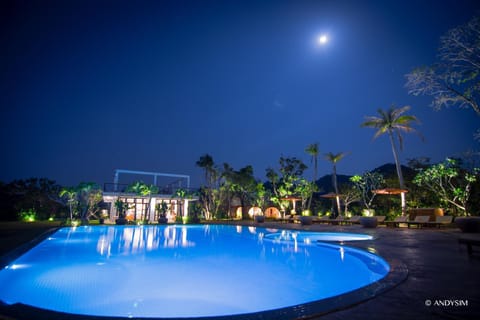 Pool view, Swimming pool