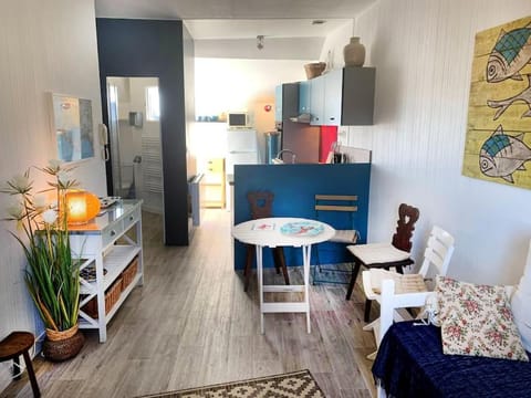 T2, calme, 38 m2, plein centre, à 150 m du port. Apartment in Le Pouliguen