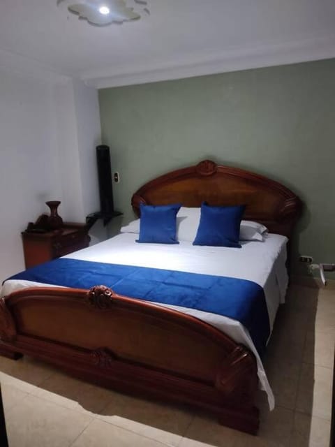 bonito y bien ubicado apto. Condo in Envigado