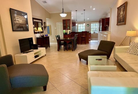 809 Mariners Club Apartment in Key Largo