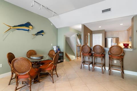 203 Mariners Club Apartment in Key Largo