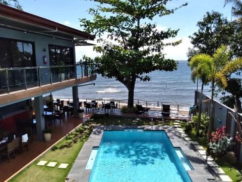 Baki Divers and Beach Resort Bed and Breakfast in Central Visayas