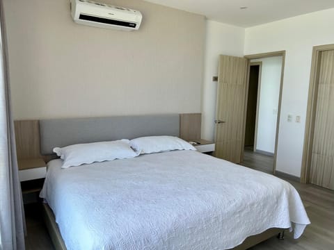 Oceanview Apartment 3 bedrooms Condo in Covenas