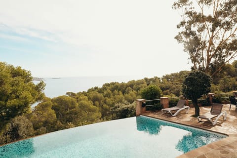 La Farigoule Villa in Saint-Raphael