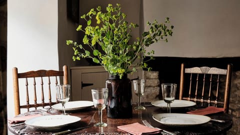 Decorative detail, Dining area