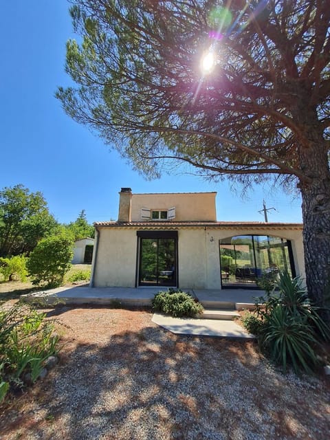 Maison l’Eucalyptus House in Balazuc