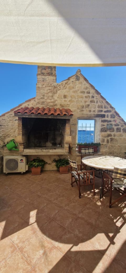 Balcony/Terrace, Dining area