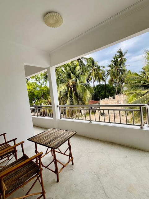 Patio, Natural landscape, View (from property/room), Balcony/Terrace