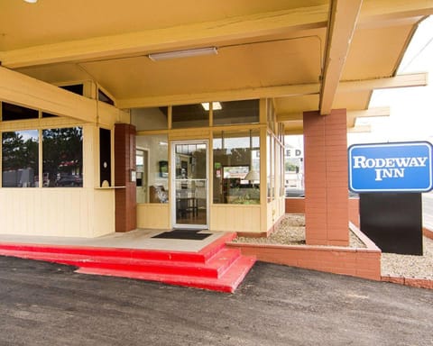 Rodeway Inn Flagstaff East Route 66 Motel in Flagstaff
