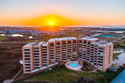 8th Floor Penthouse Luxury Beautifully Remodeled House in Port Aransas