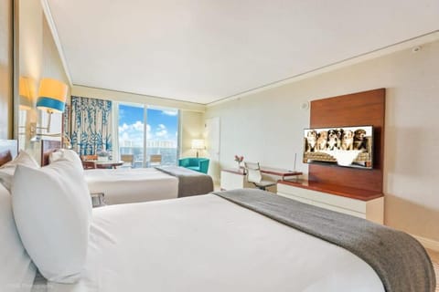 21st Floor Luxury Suite at Trump Int Resort Condo in Sunny Isles Beach