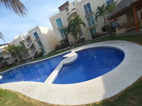 Day, Garden, Pool view, Swimming pool